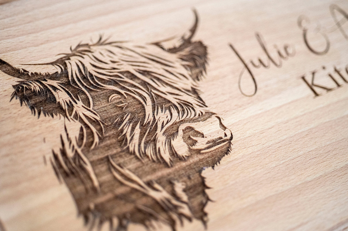 Personalised Highland Cow Cutting Board