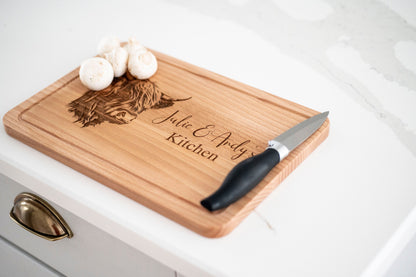 Personalised Highland Cow Cutting Board
