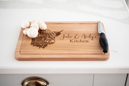 Personalised Highland Cow Cutting Board