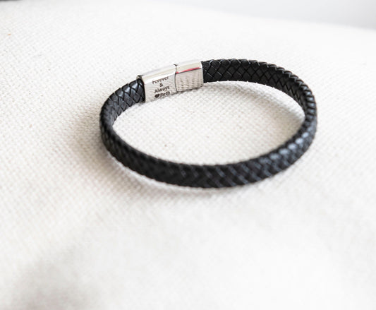 Silver Men's Hidden Message Bracelet - Leather bracelet for him