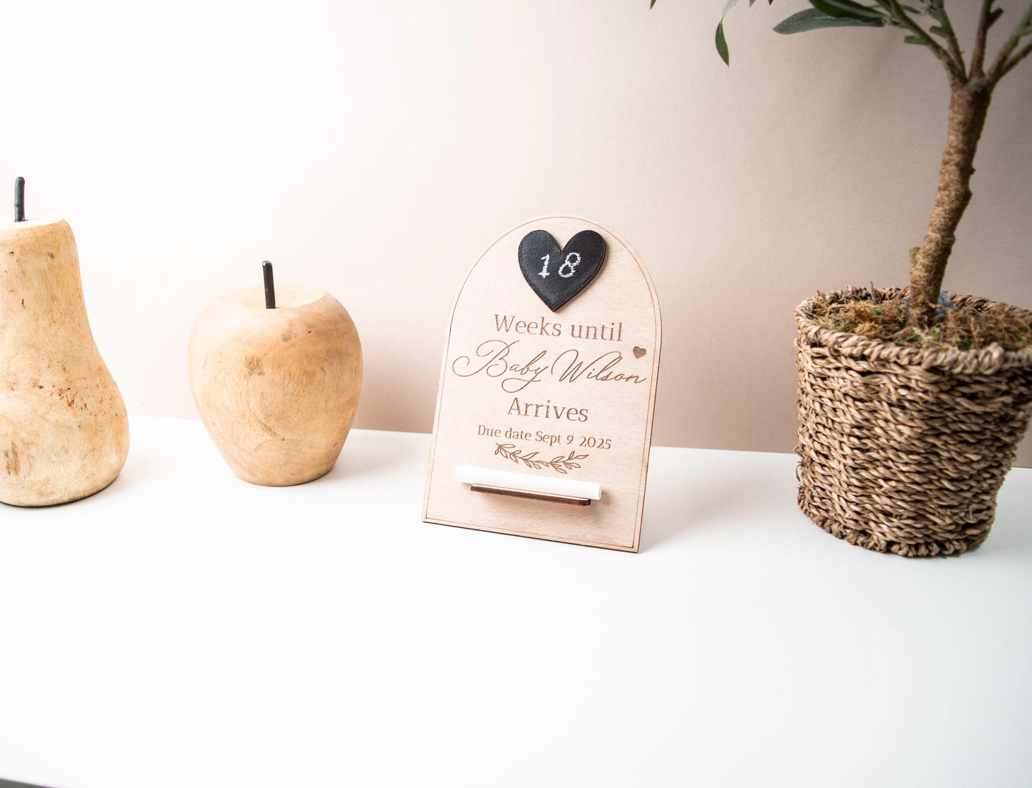 Baby countdown wooden & chalk ornament - Days until baby arrives